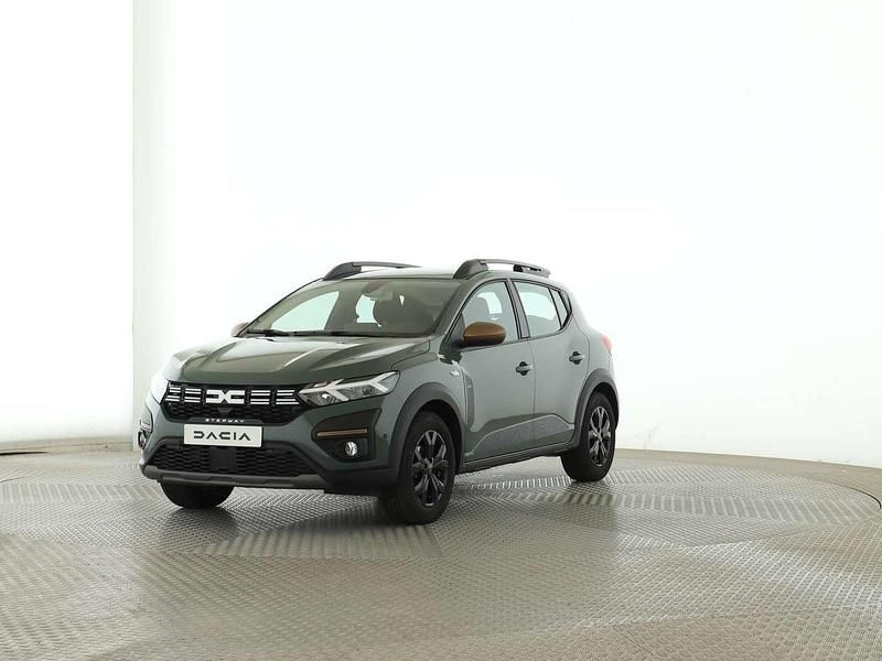 Grün Gebraucht 2024 Dacia Sandero Extreme Kleinwagen | 17.889 € (Fairer Preis) - Bild 1/3
