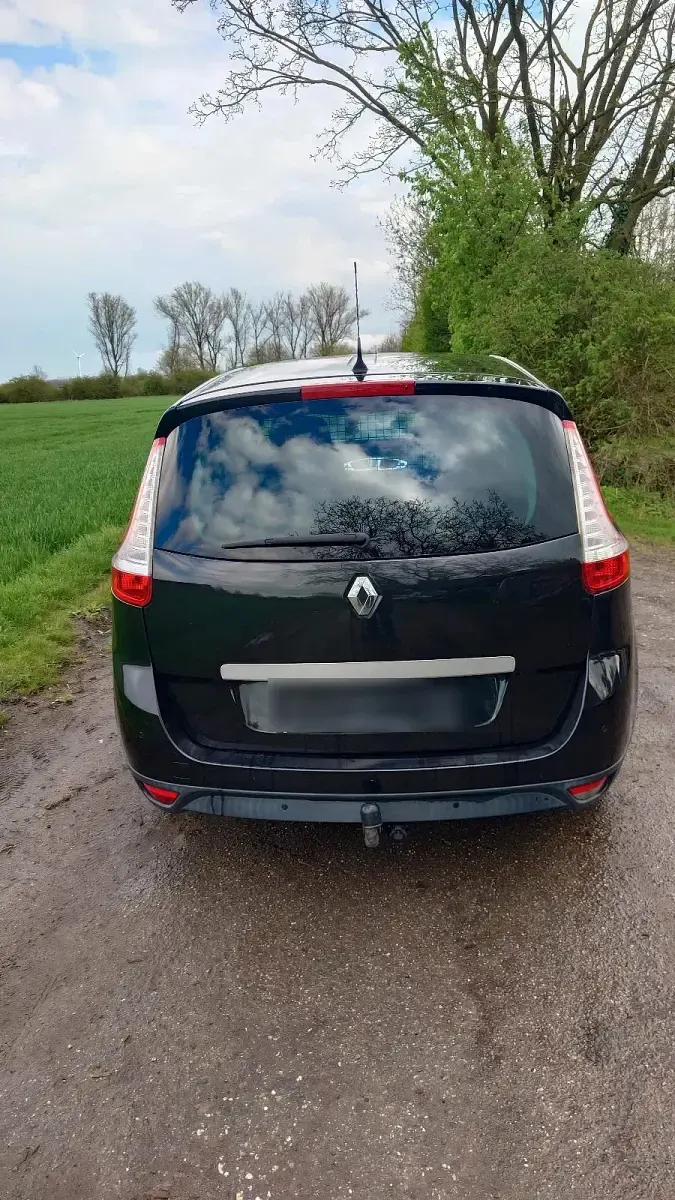 Gebraucht Renault Scenic E-Tech 131 PS (96 kW) 2010 Schwarz Van / Kleinbus