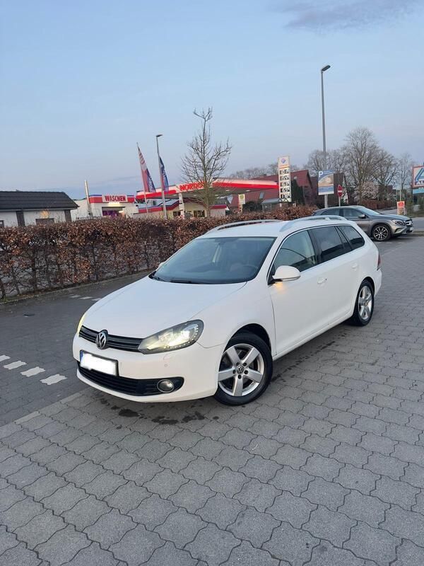 Weiß Gebraucht 2012 VW Golf VI Kombi | 9.300 € - Bild 1/4