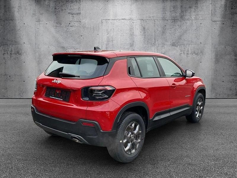 Neu Jeep Avenger 110 PS (80 kW) 2025 Rot SUV