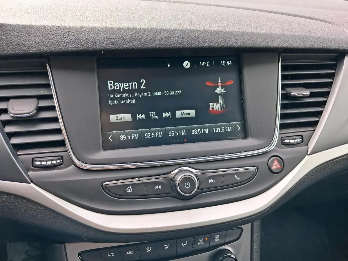 Gebraucht Opel Astra 122 PS (89 kW) 2020 Silber Kombi