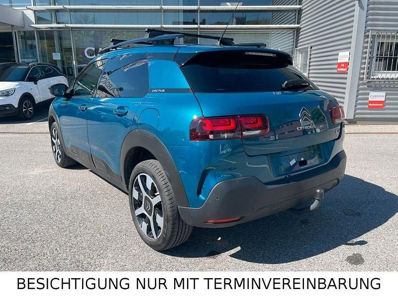 Used Citroën C4 Shine 110 HP (80 kW) 2018 Blue SUV