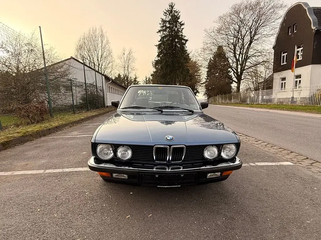 Gebraucht BMW 535 Performance 192 PS (141 kW) 1986 Blau Limousine