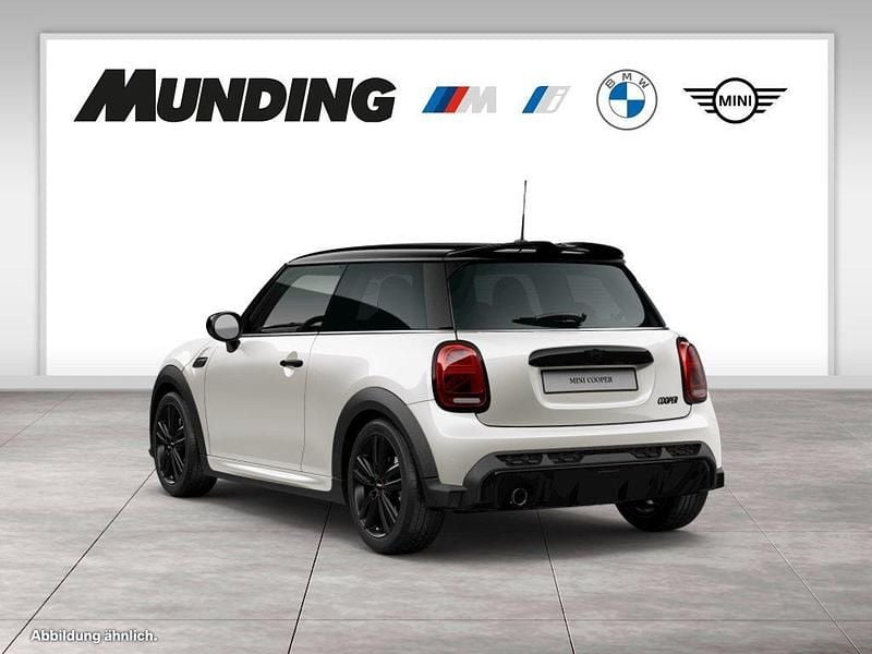 Gebraucht Mini John Cooper Works Hatch 136 PS (100 kW) 2023 Weiß Kleinwagen