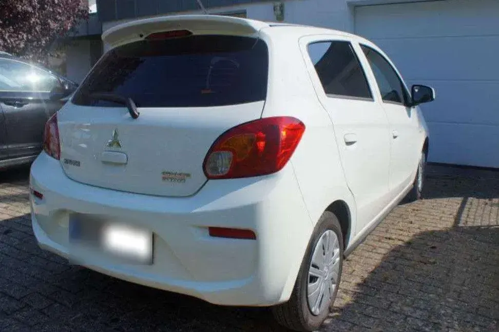 Gebraucht Mitsubishi Space Star Diamant Edition 71 PS (52 kW) 2020 Weiß Kleinwagen
