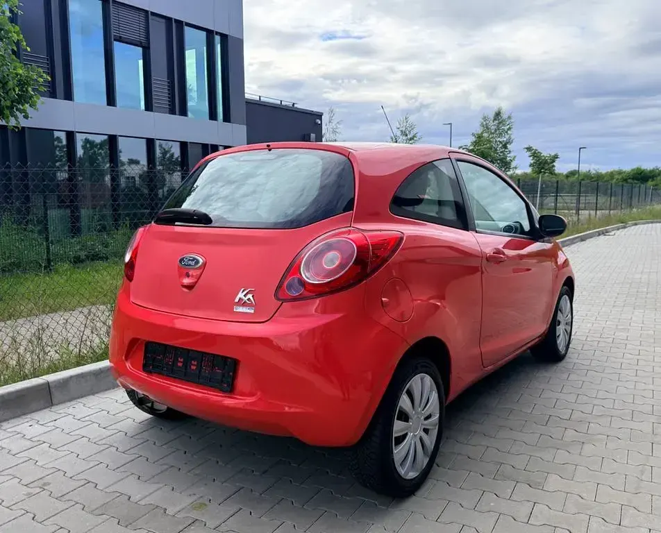 Gebraucht Ford Ka Titanium 69 PS (50 kW) 2009 Rot Kleinwagen