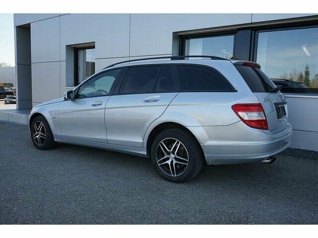 Gebraucht Mercedes C220 170 PS (125 kW) 2010 Silber Kombi
