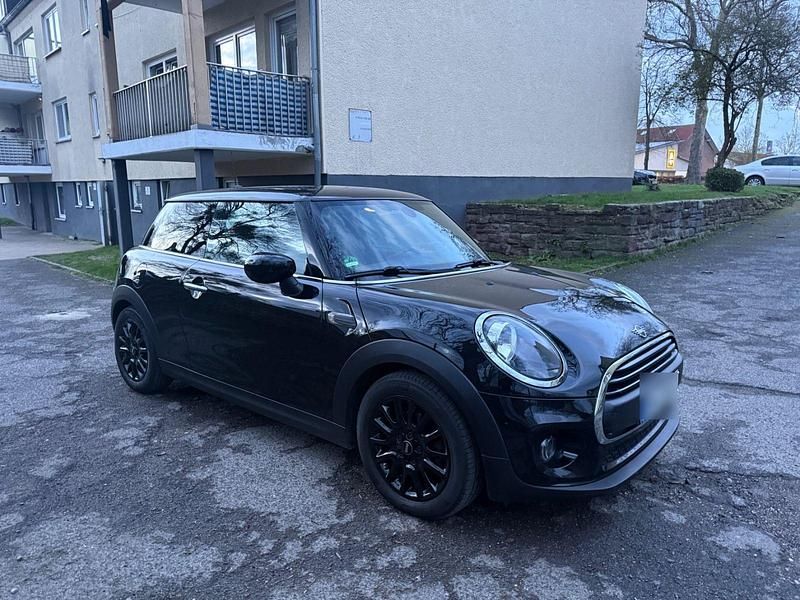 Gebraucht Mini ONE 102 PS (75 kW) 2019 Schwarz Kleinwagen