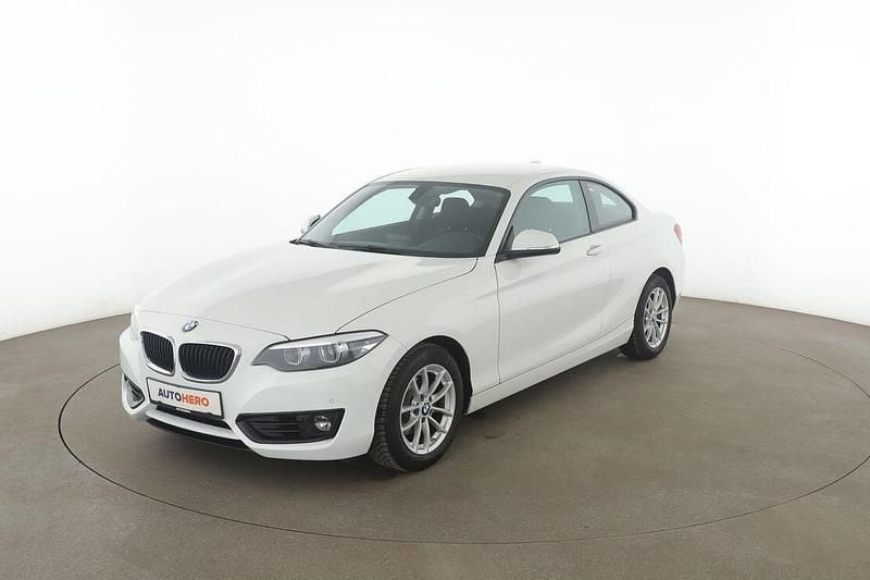Weiß Gebraucht 2020 BMW 218 Advantage Coupé | 20.770 € (Fairer Preis) - Bild 1/3