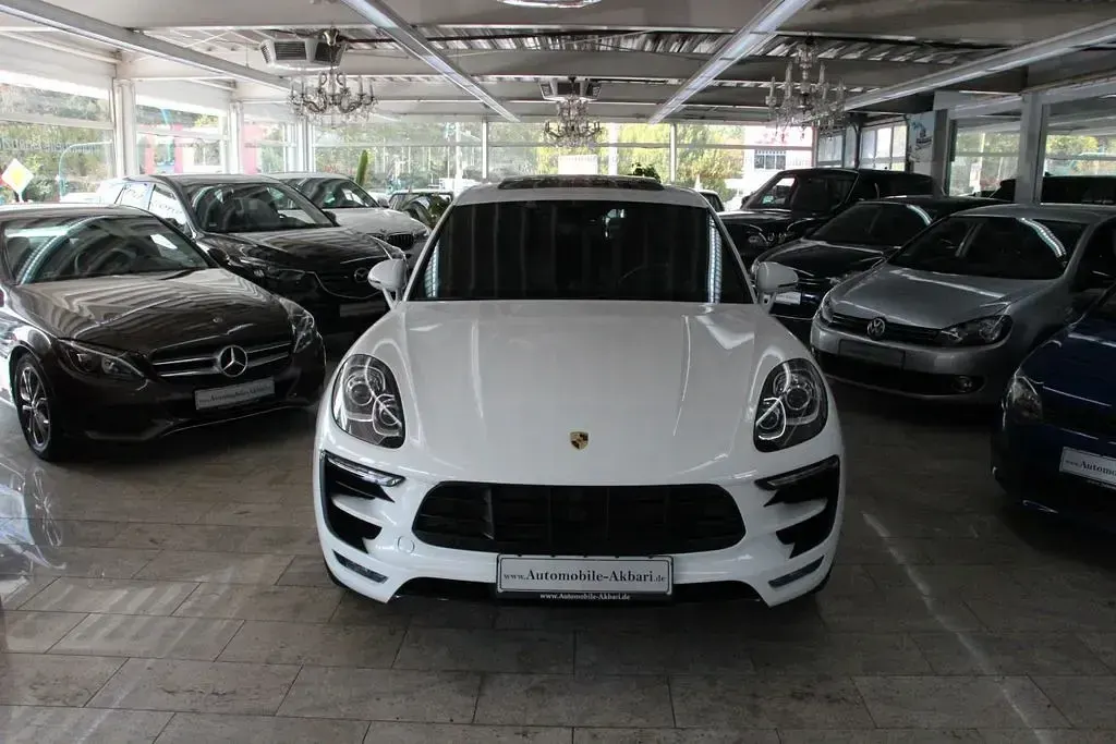 Gebraucht Porsche Macan Turbo 400 PS (294 kW) 2015 Weiß SUV