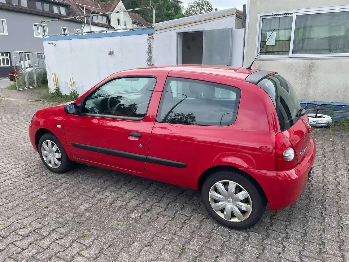 Gebraucht Renault Clio 58 PS (42 kW) 2008 Hellrot Kleinwagen
