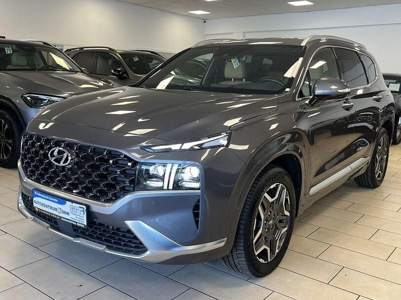 Grau Gebraucht 2021 Hyundai Santa Fe Signature SUV | 31.900 € (Fairer Preis) - Bild 1/4