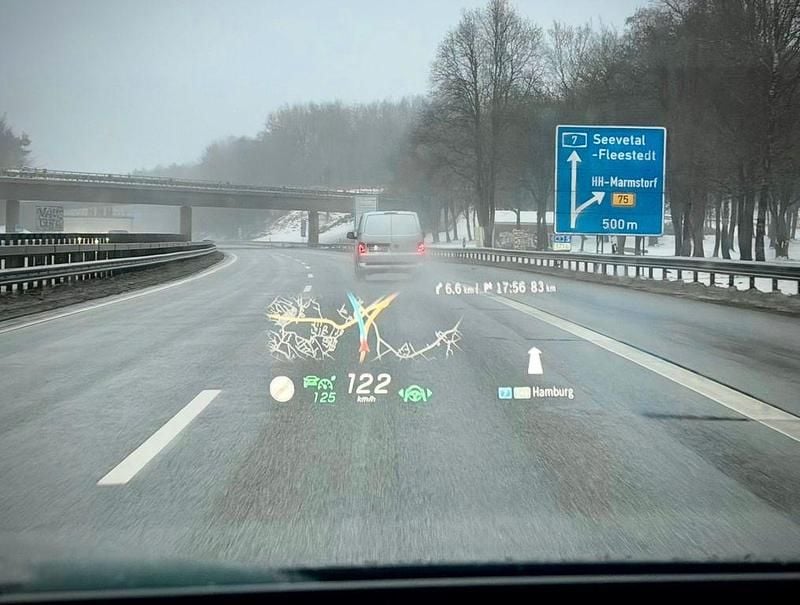 Gebraucht Mercedes EQE300 AMG 180 kW (245 PS) 2024 Grau Limousine