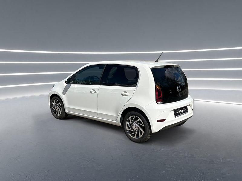 Usado VW up! Sound 75 HP (55 kW) 2018 Branco Citadino