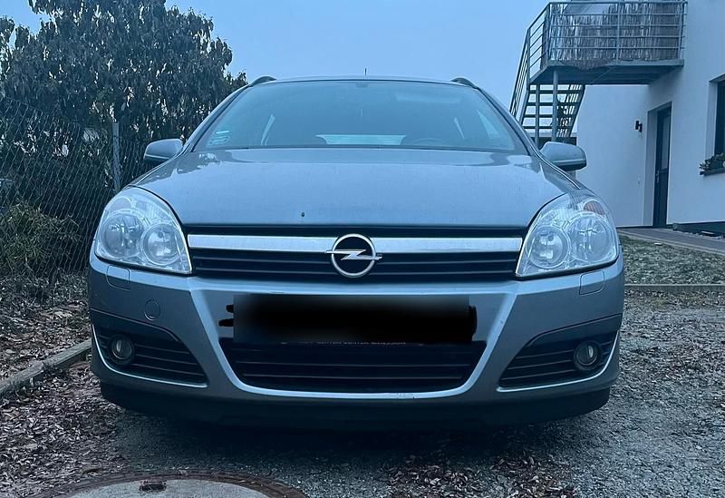 Gebraucht Opel Astra 140 PS (102 kW) 2006 Silber Kombi