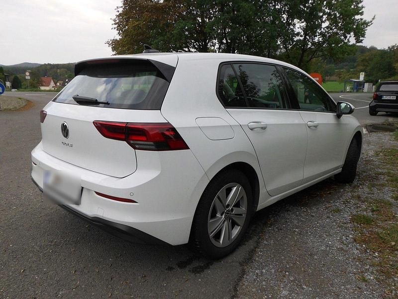 Gebraucht VW Golf VIII 131 PS (96 kW) 2020 Kombi