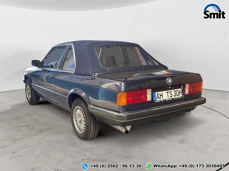 Gebraucht BMW 316 90 PS (66 kW) 1991 Blau Cabrio