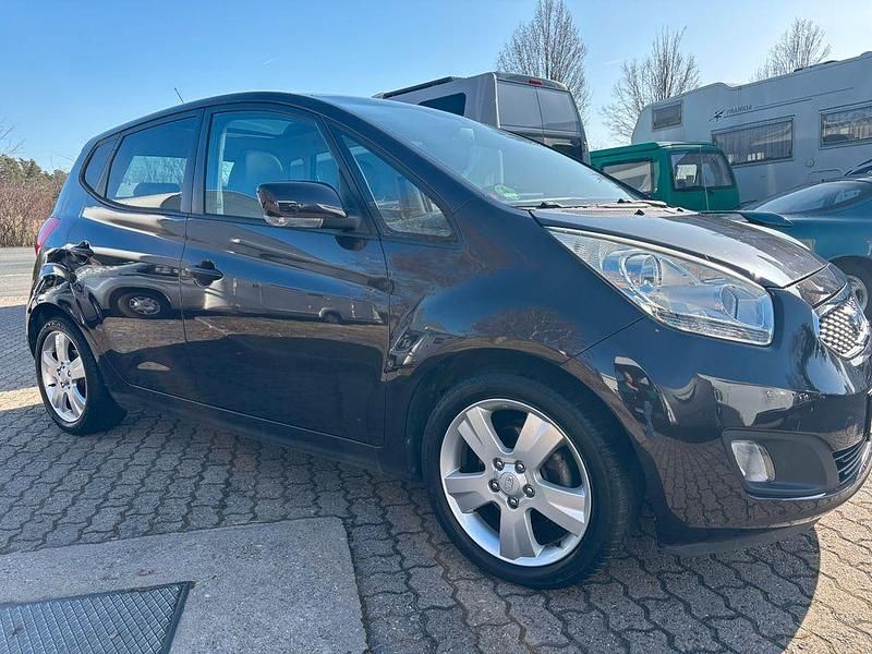 Gebraucht Kia Venga 128 PS (94 kW) 2010 Braun Kleinwagen
