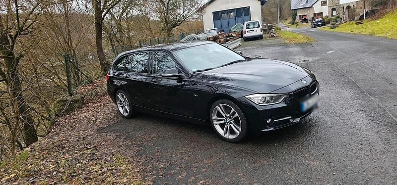 Gebraucht BMW 328 245 PS (180 kW) 2014 Schwarz Kombi