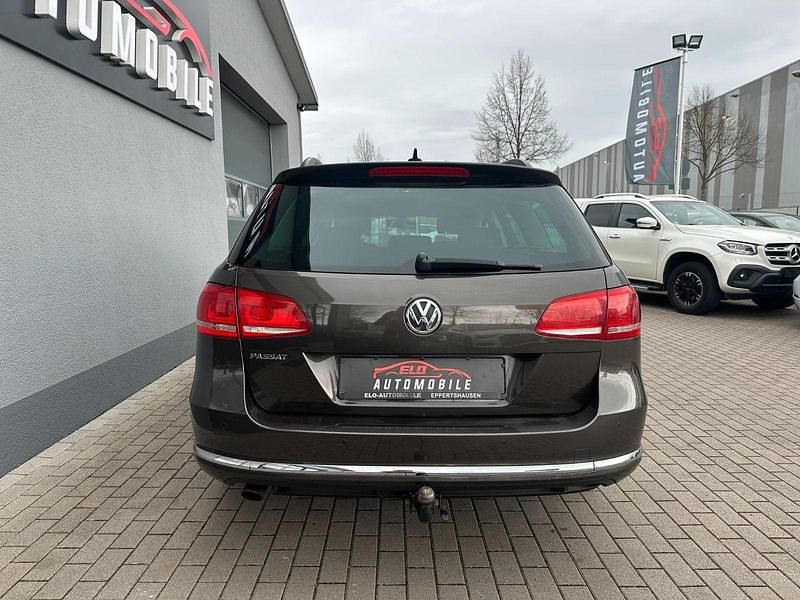 Gebraucht VW Passat 122 PS (89 kW) 2012 Schwarz Kombi