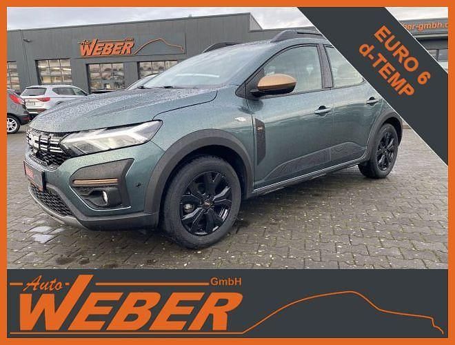 Grün Gebraucht 2025 Dacia Sandero Extreme Limousine | 16.980 € (Fairer Preis) - Bild 1/4