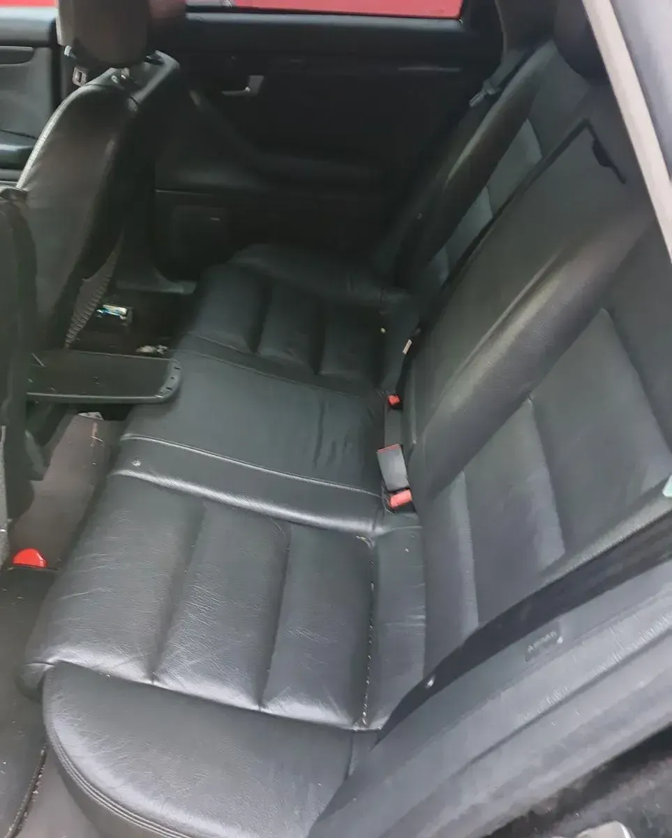 Usado Audi A4 Performance 220 HP (161 kW) 2003 Preto Carrinha