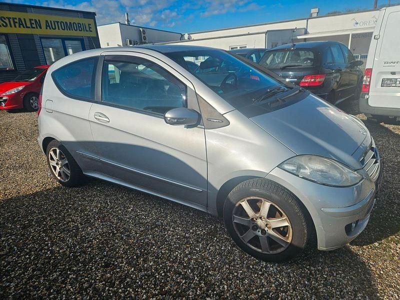 Silber Gebraucht 2005 Mercedes A170 Kleinwagen | 1.300 € (Superpreis) - Bild 1/4