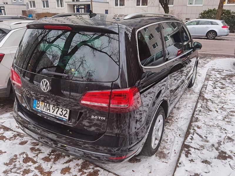 Gebraucht VW Sharan Highline 150 PS (110 kW) 2016 Schwarz Van / Kleinbus
