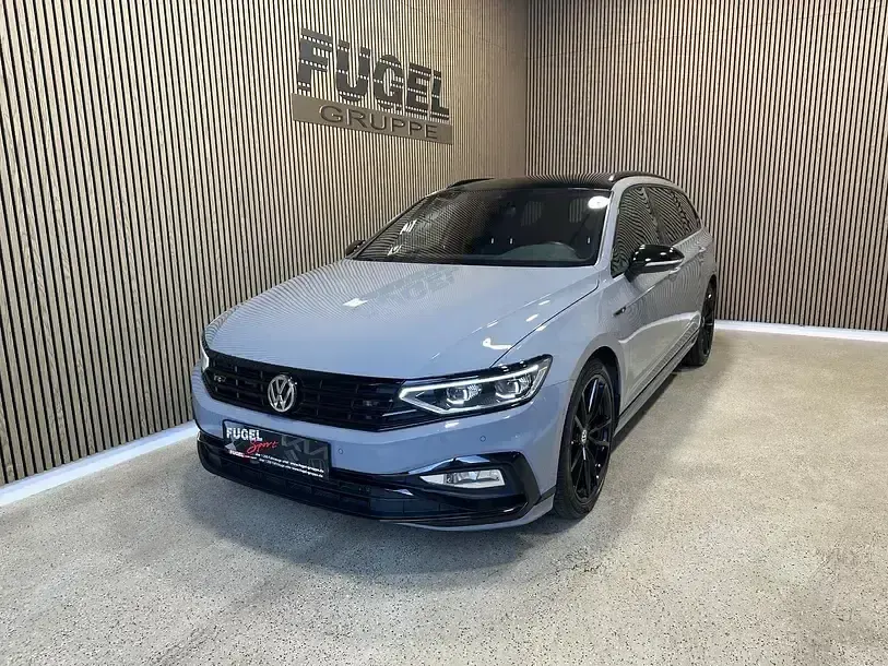Gebraucht VW Passat Edition 239 PS (175 kW) 2019 Mondsteingrau Kombi