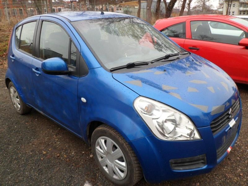 Gebraucht Suzuki Splash 65 PS (47 kW) 2008 Blau Kleinwagen