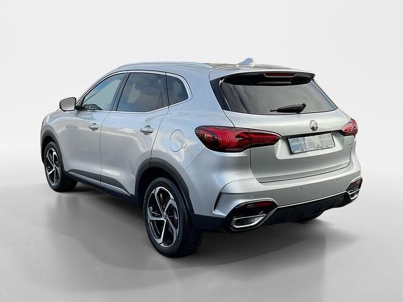 Gebraucht MG HS Luxury 162 PS (119 kW) 2024 Medal silver SUV