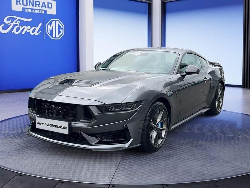 Grau Neu 2025 Ford Mustang Dark Horse Coupé | 63.980 € (Guter Preis) - Bild 1/4