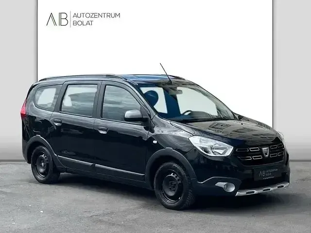 Gebraucht Dacia Lodgy Stepway 131 PS (96 kW) 2019 Schwarz Van / Kleinbus