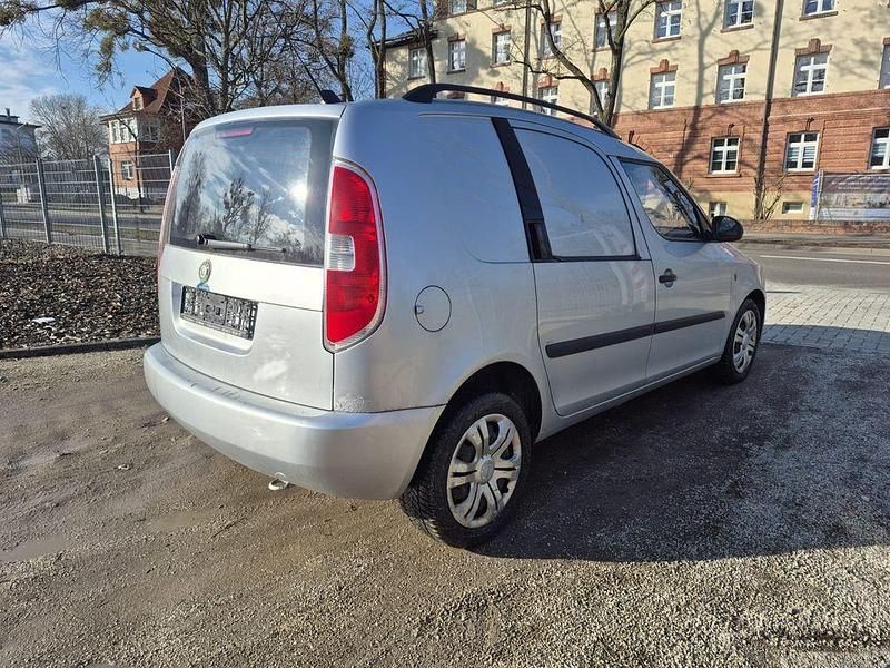 Gebraucht Skoda Roomster 90 PS (66 kW) 2010 Van / Kleinbus