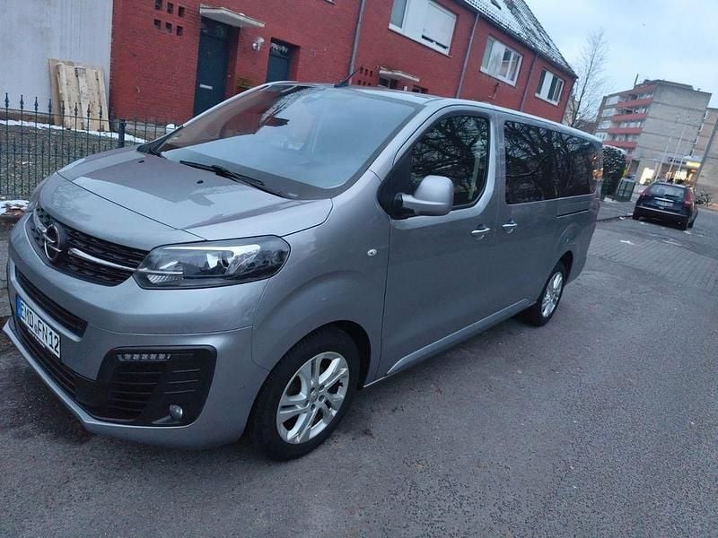 Gebraucht Opel Zafira Life Selection 150 PS (110 kW) 2019 Grau Van / Kleinbus