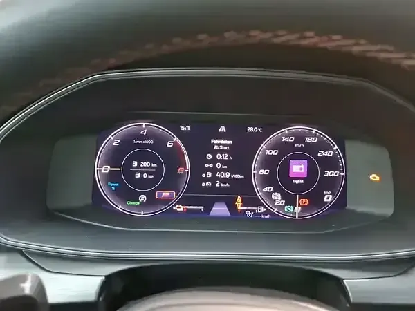 Gebraucht Cupra Formentor 204 PS (150 kW) 2023 "candy" weiss SUV