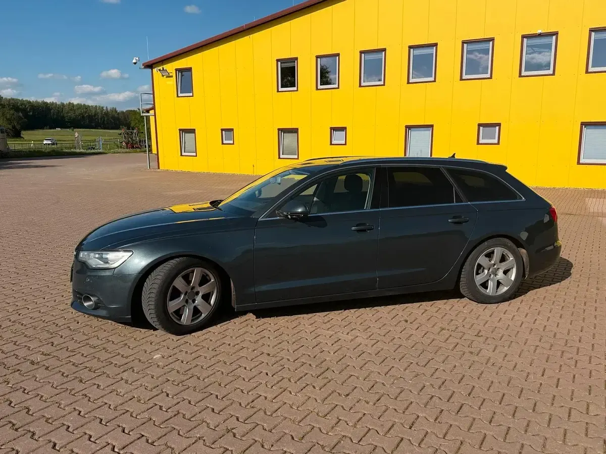Używany Audi A6 245 KM (180 kW) 2012 Kombi