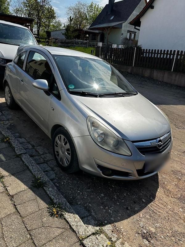 Second-hand Opel Corsa 80 CP (58 kW) 2007 Argintiu Hatchback