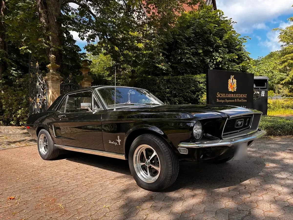 Gebraucht Ford V8 200 PS (147 kW) 1968 Schwarz Coupé