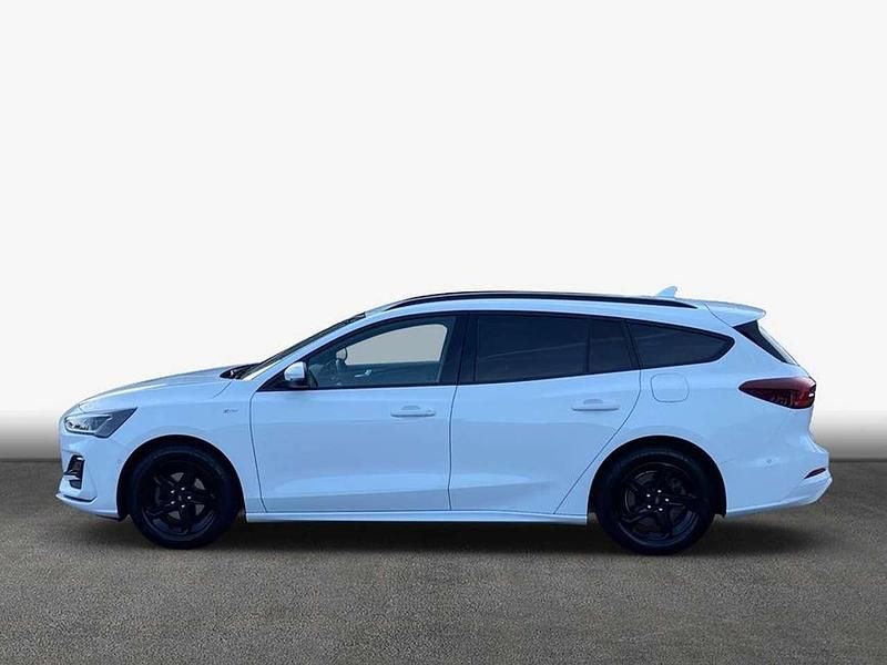 Używany Ford Focus ST 125 KM (91 kW) 2023 Biały Kombi