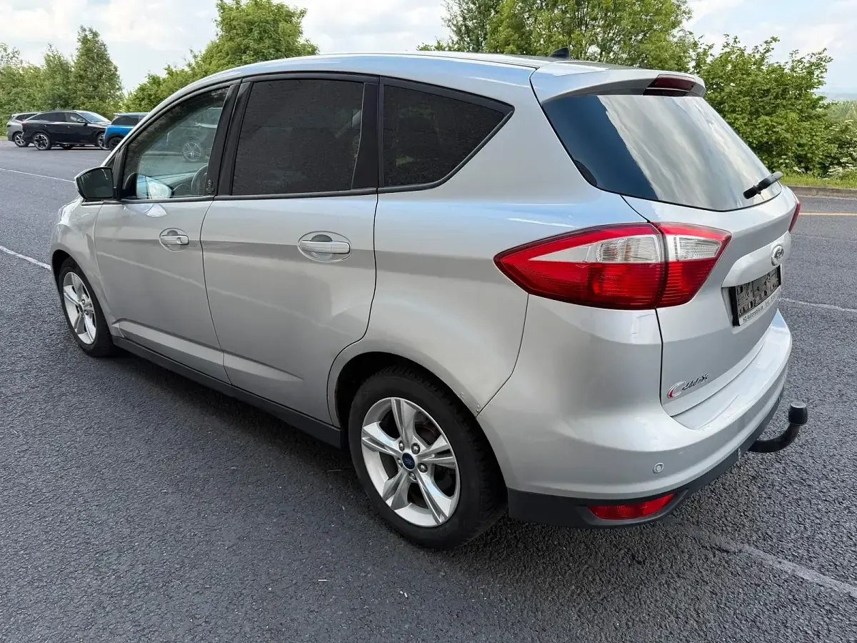 Gebraucht Ford C-MAX 125 PS (91 kW) 2013 Silber Van / Kleinbus