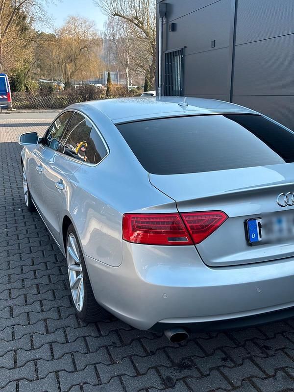 Silber Gebraucht 2014 Audi A5 S-Line Limousine | 12.999 € (Fairer Preis) - Bild 1/4
