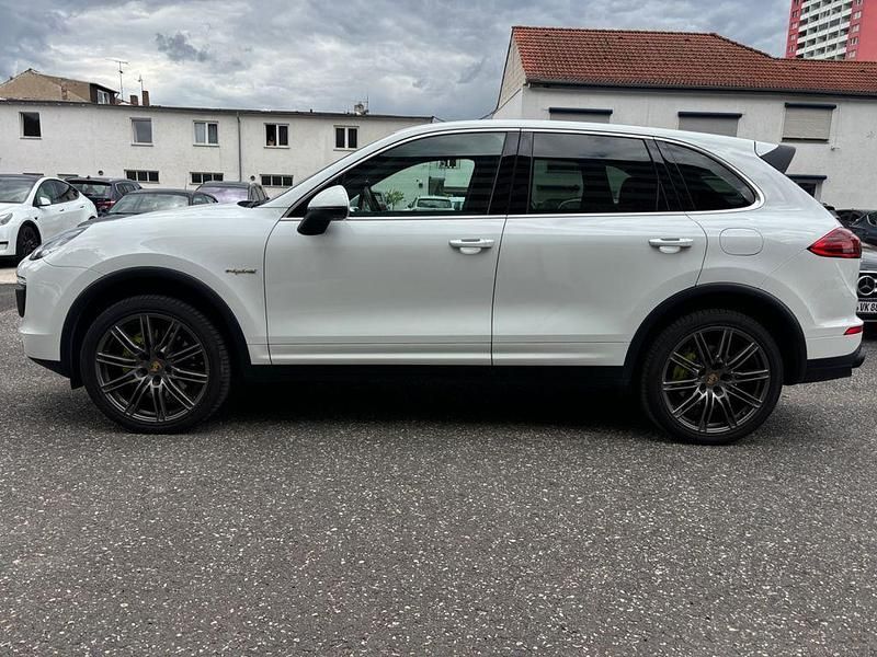Gebraucht Porsche Cayenne S E-Hybrid 333 PS (244 kW) 2014 Weiß SUV