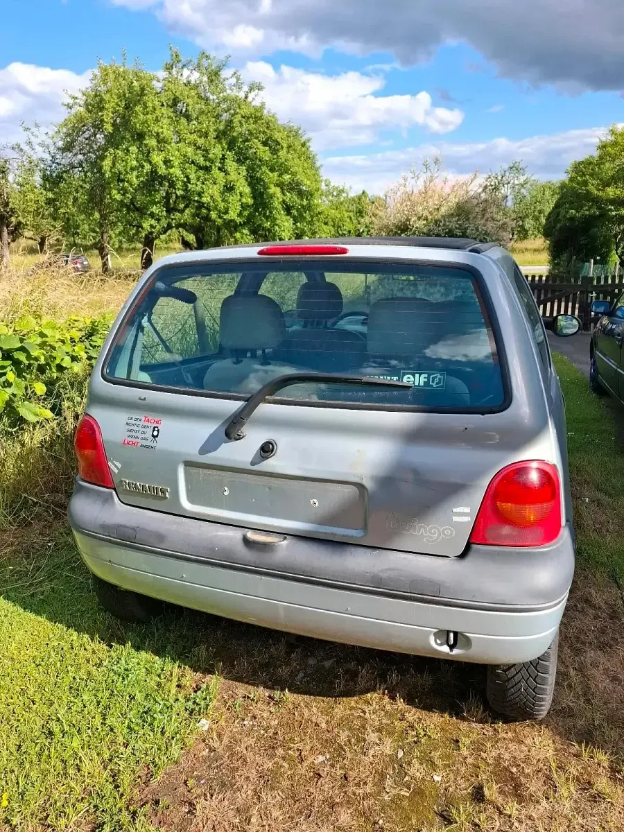 Gebraucht Renault Twingo 58 PS (42 kW) 2002 Grau Kleinwagen
