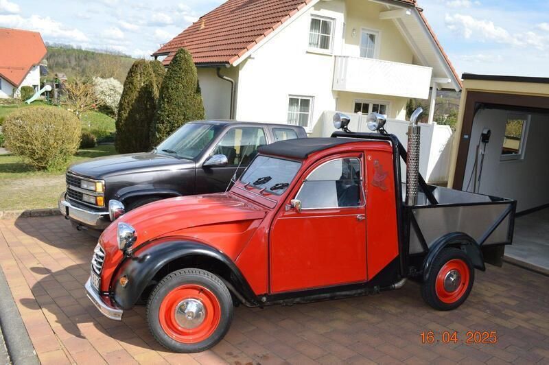 Rot Gebraucht 1974 Citroën 2CV Kombi | 9.900 € - Bild 1/4