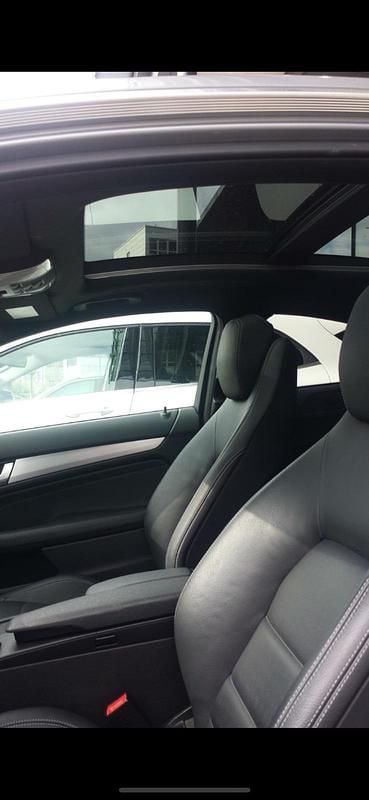 Gebraucht Mercedes C250 AMG 204 PS (150 kW) 2012 Silber Coupé