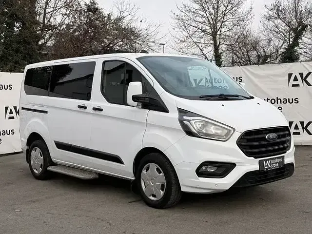 Gebraucht Ford Transit Custom Trend 105 PS (77 kW) 2020 Weiß Van / Kleinbus