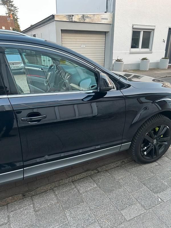 Gebraucht Audi Q7 275 PS (202 kW) 2010 Schwarz SUV