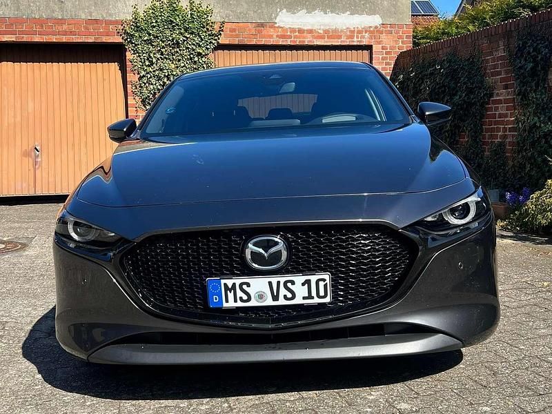 Używany Mazda 3 Selection 179 KM (131 kW) 2019 Sedan/Limuzyna
