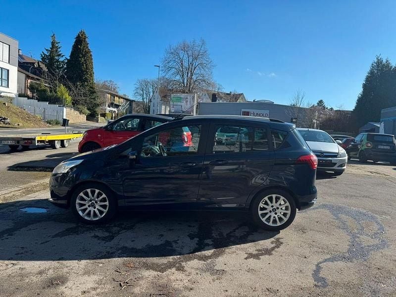 Gebraucht Ford B-MAX SYNC Edition 125 PS (91 kW) 2014 Blau Van / Kleinbus